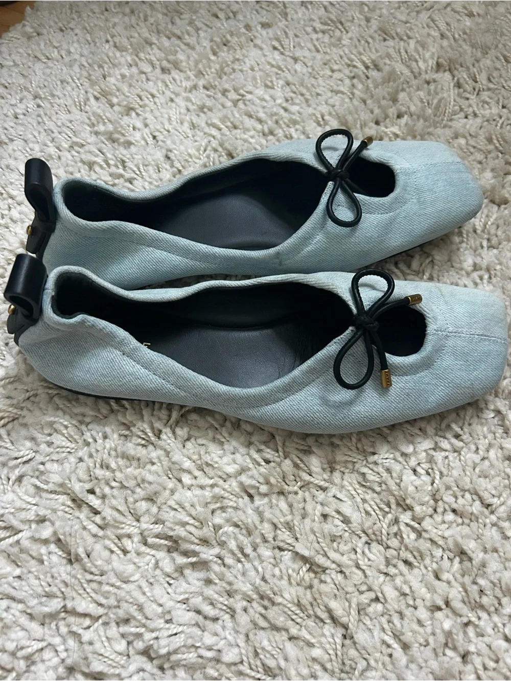 Frame vintage Light Blue Denim Ballet Flats with Bow Accent